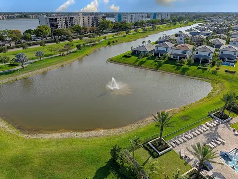 4463 Providence Way Oakland Park FL 33309