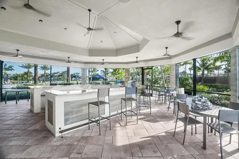 4463 Providence Way Oakland Park FL 33309