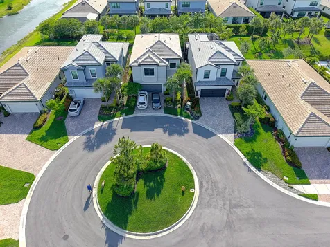 4463 Providence Way Oakland Park FL 33309
