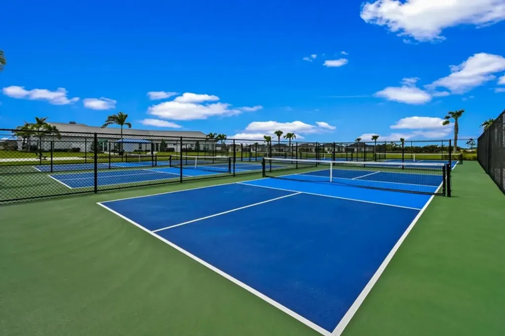 1332 SE Willow Oaks Street Port St Lucie FL 34984