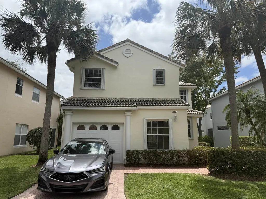 7218 Panache Way Boca Raton FL 33433