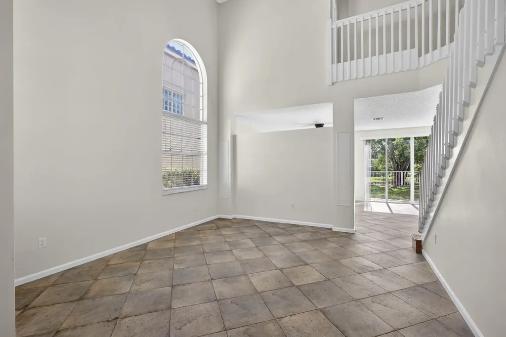 1104 Oakwater Drive Royal Palm Beach FL 33411