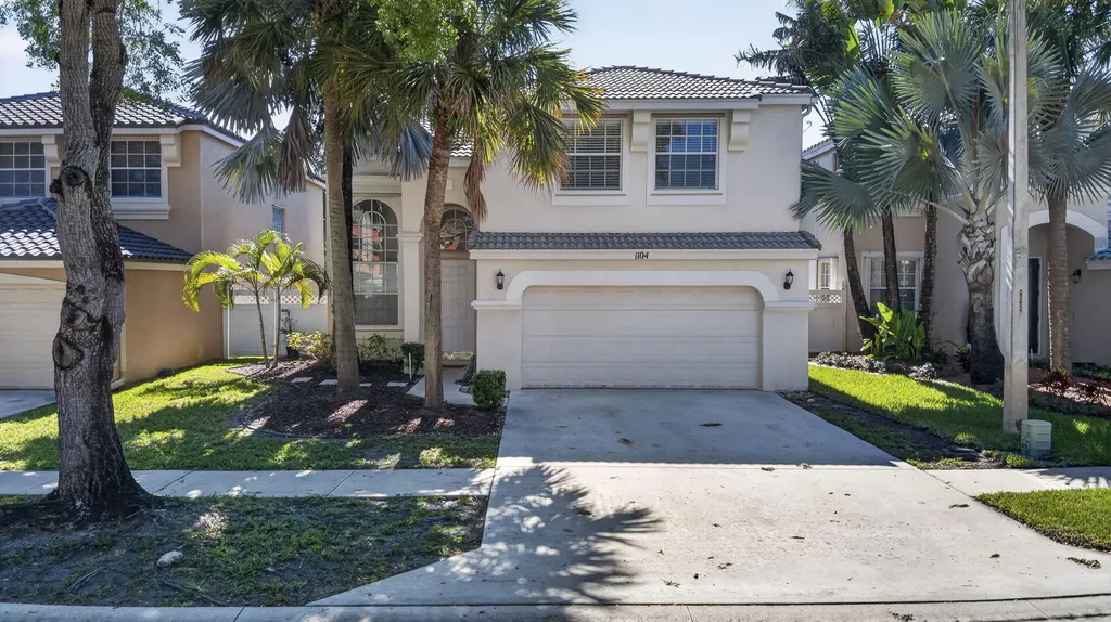 1104 Oakwater Drive Royal Palm Beach FL 33411