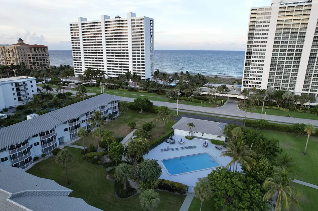 2700 Banyan Road Boca Raton FL 33432