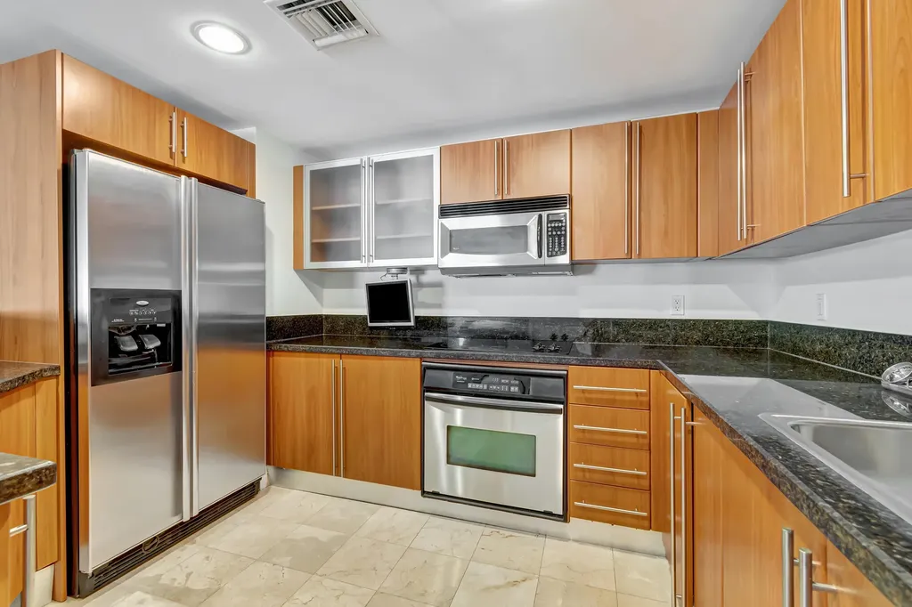 610 Clematis Street West Palm Beach FL 33401