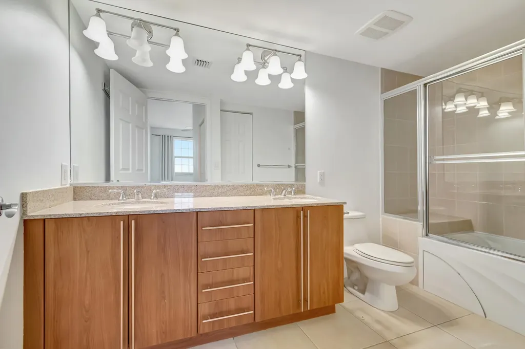 610 Clematis Street West Palm Beach FL 33401