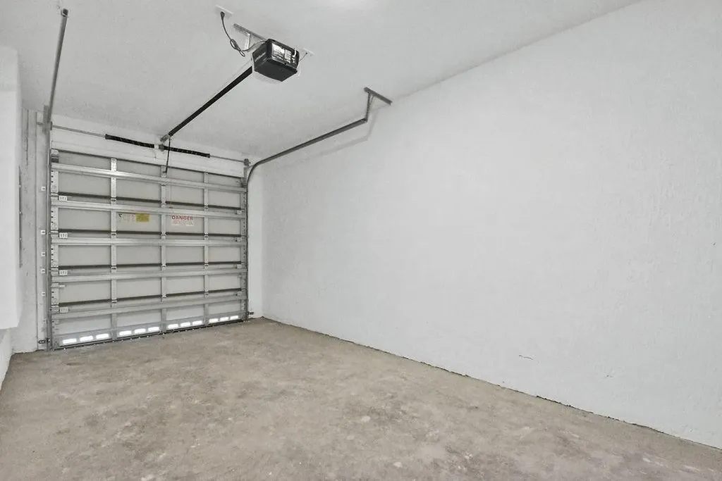 4074 Highland Oaks Drive Pompano Beach FL 33069