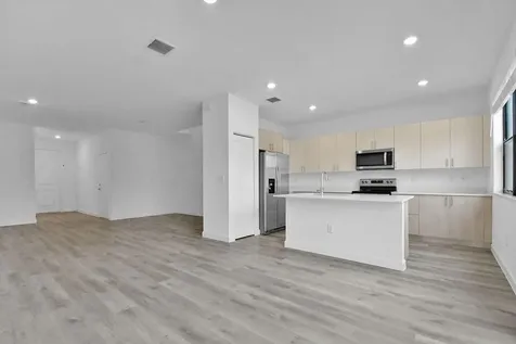 4074 Highland Oaks Drive Pompano Beach FL 33069