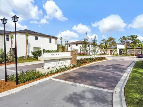 4074 Highland Oaks Drive Pompano Beach FL 33069