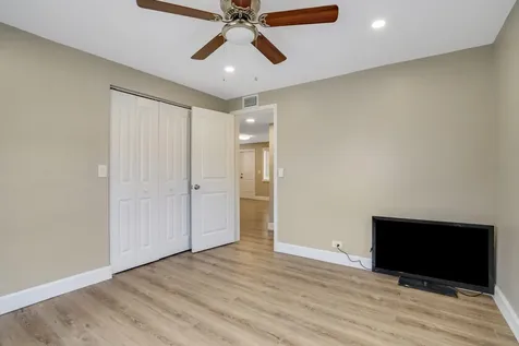 1225 W 10th Street Riviera Beach FL 33404