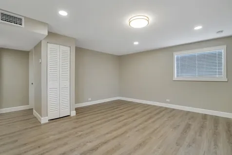 1225 W 10th Street Riviera Beach FL 33404