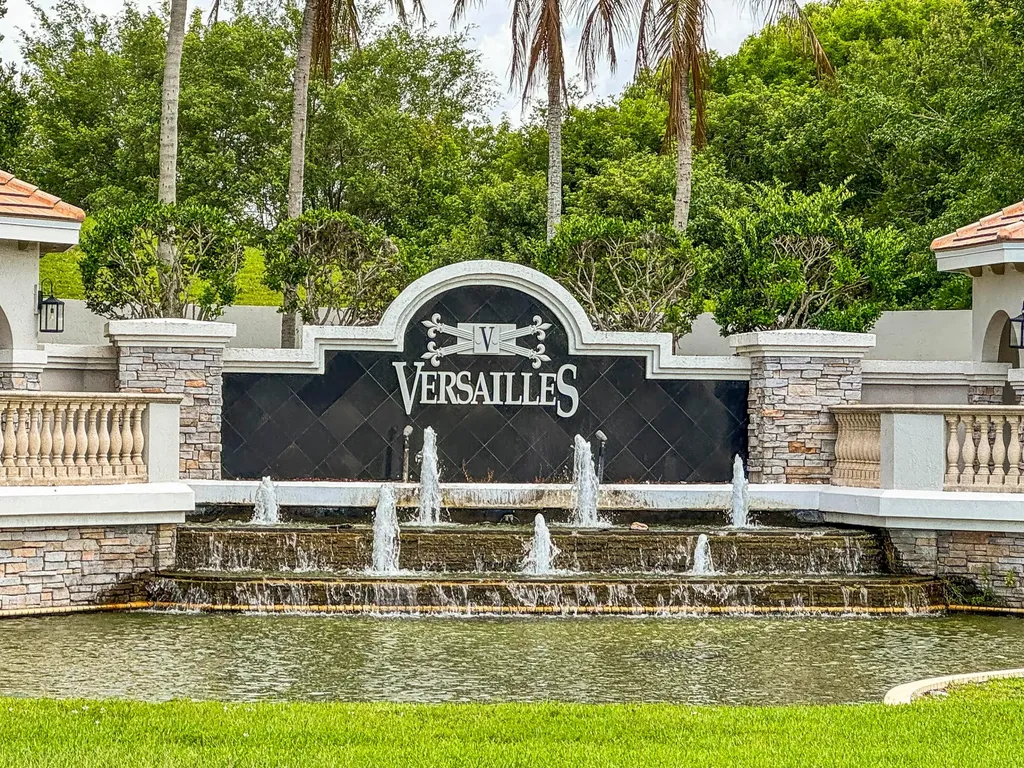 3581 Collonade Drive Wellington FL 33449