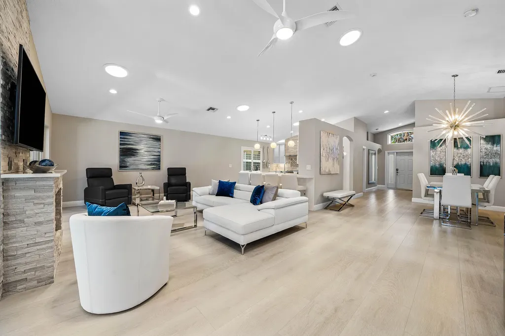 7262 Modena Drive Boynton Beach FL 33437