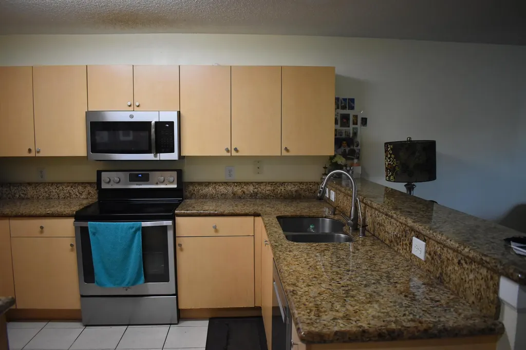 1043 Imperial Lake Road West Palm Beach FL 33413
