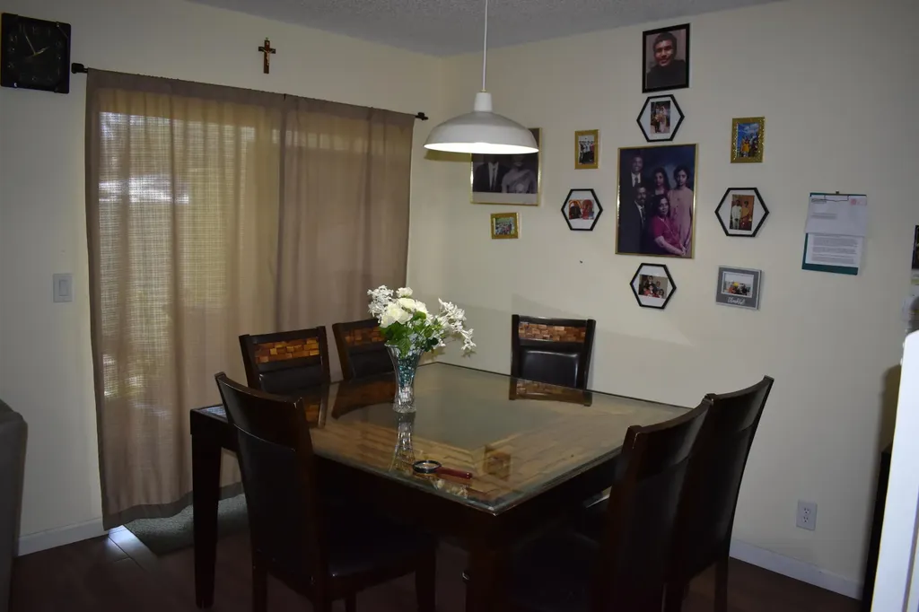 1043 Imperial Lake Road West Palm Beach FL 33413