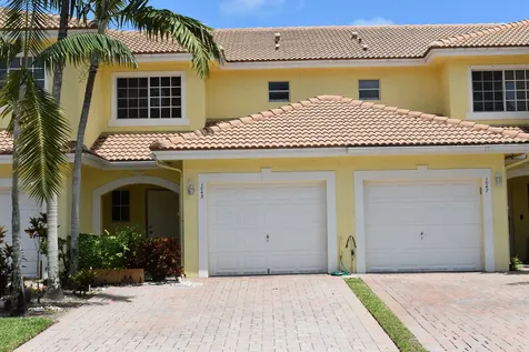 1043 Imperial Lake Road West Palm Beach FL 33413