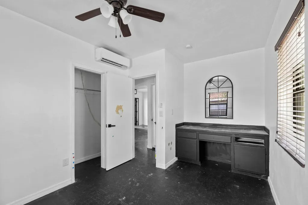 515 NW 88th Street El Portal FL 33150