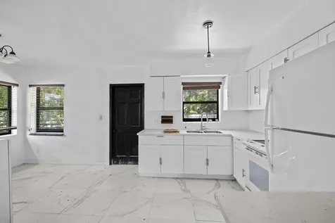 515 NW 88th Street El Portal FL 33150