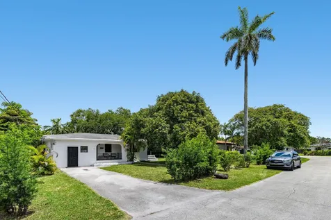 515 NW 88th Street El Portal FL 33150