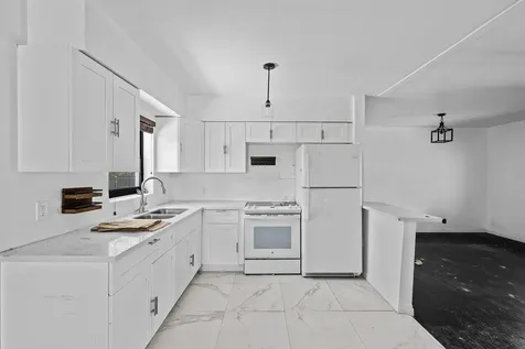 515 NW 88th Street El Portal FL 33150