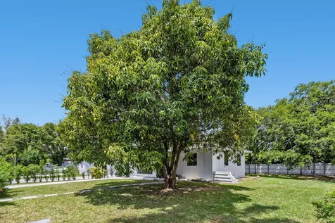 515 NW 88th Street El Portal FL 33150