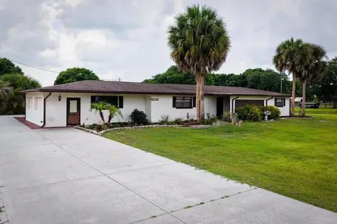 11405 NW 2nd Terrace Okeechobee FL 34972