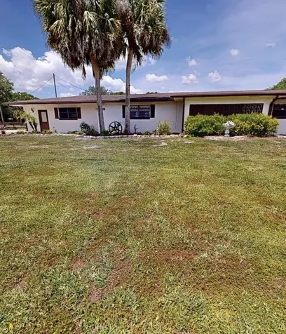 11405 NW 2nd Terrace Okeechobee FL 34972