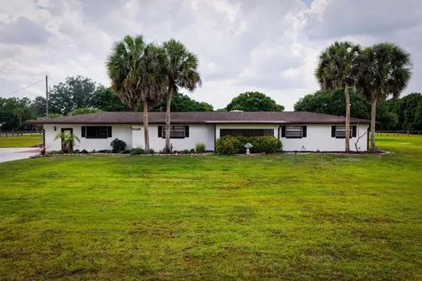 11405 NW 2nd Terrace Okeechobee FL 34972