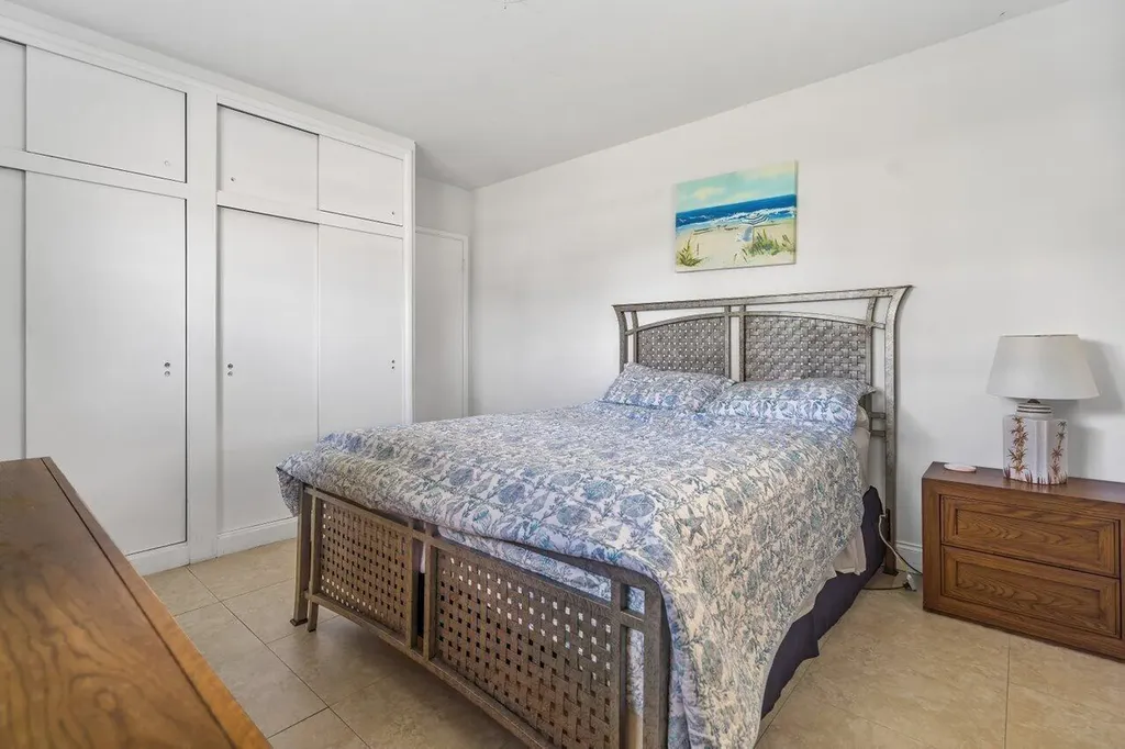 262 SE 9th Avenue Deerfield Beach FL 33441