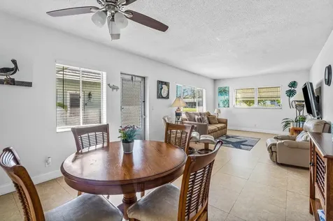 262 SE 9th Avenue Deerfield Beach FL 33441