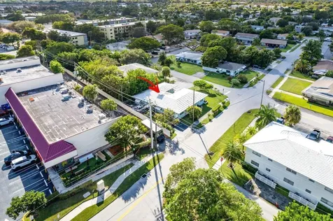 262 SE 9th Avenue Deerfield Beach FL 33441