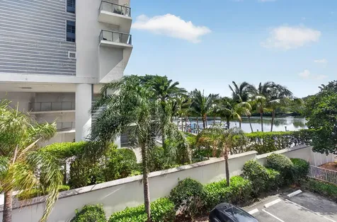 1170 N Federal Highway Fort Lauderdale FL 33304