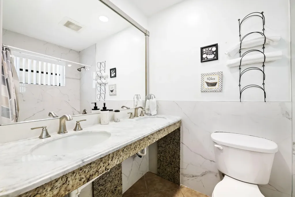 2300 NE 12th Avenue Pompano Beach FL 33064