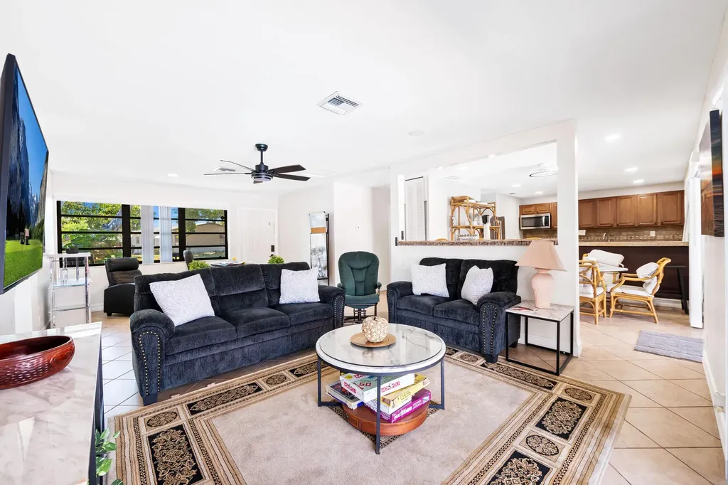 2300 NE 12th Avenue Pompano Beach FL 33064