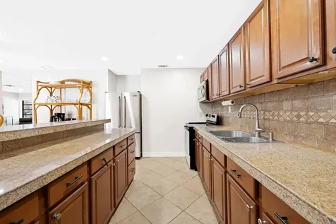 2300 NE 12th Avenue Pompano Beach FL 33064