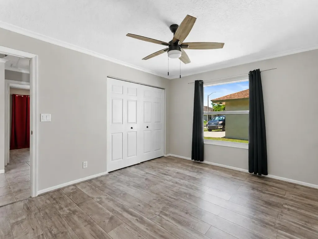 107 Sycamore Drive Royal Palm Beach FL 33411