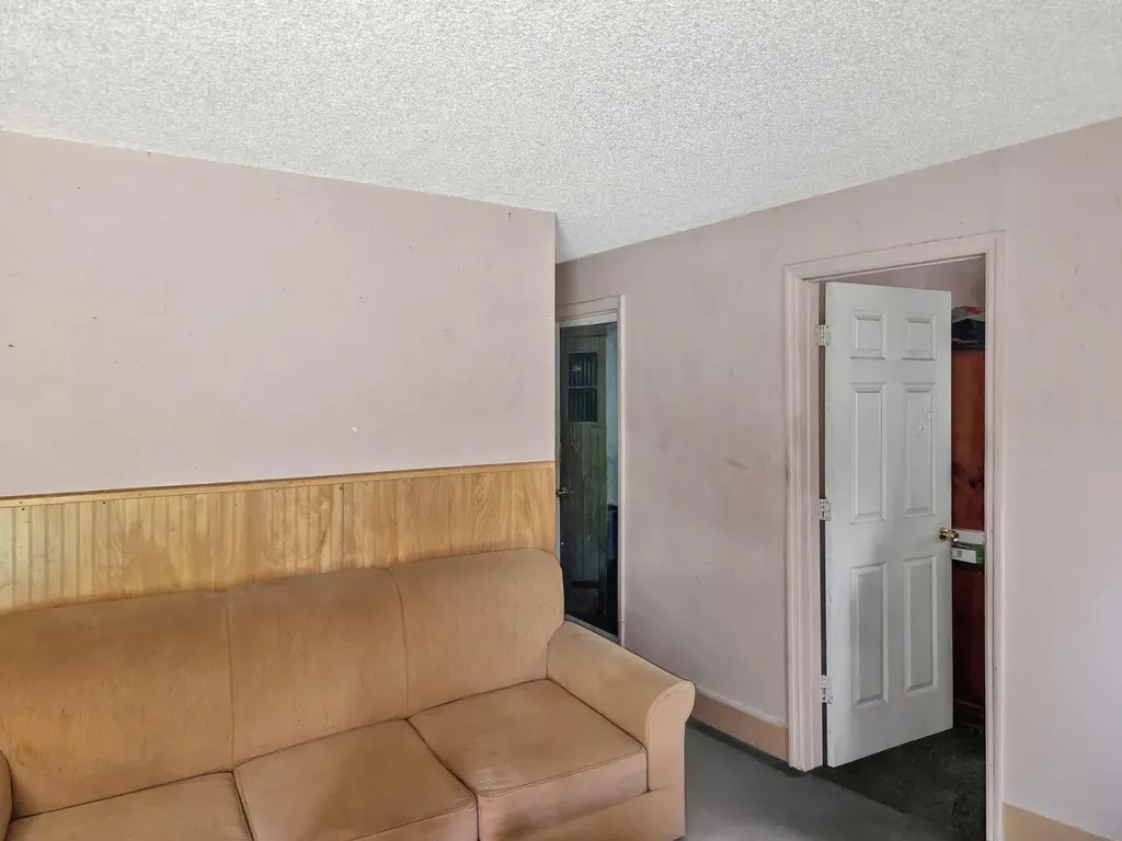 314 Dickson Drive Fort Pierce FL 34982