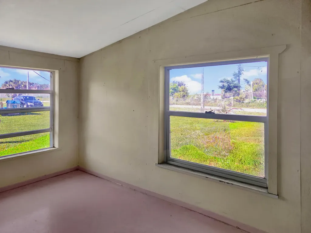314 Dickson Drive Fort Pierce FL 34982