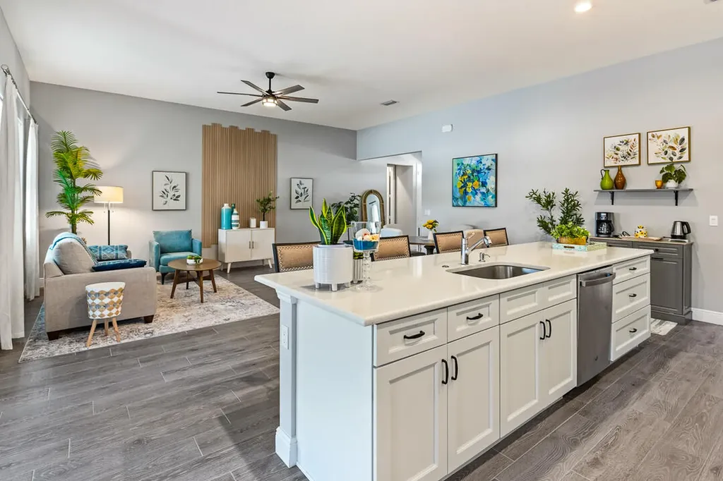 2549 SE Lyman Circle Port St Lucie FL 34952