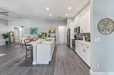 2549 SE Lyman Circle Port St Lucie FL 34952