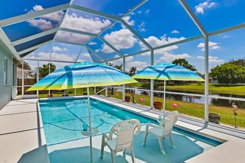 2549 SE Lyman Circle Port St Lucie FL 34952