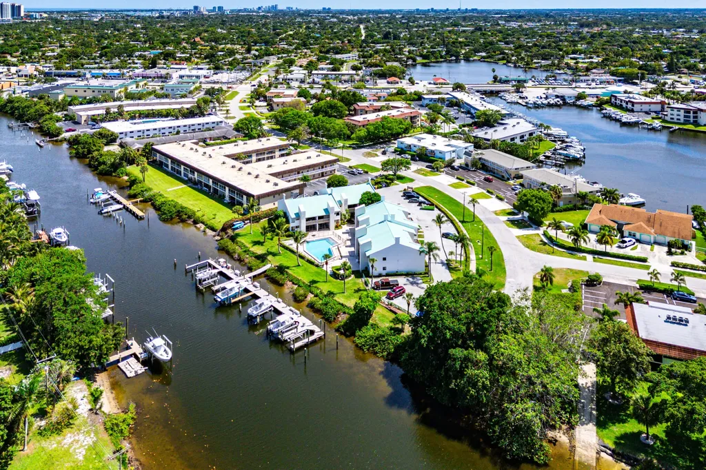 412 Southwind Drive North Palm Beach FL 33408