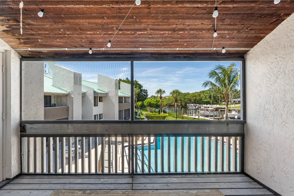 412 Southwind Drive North Palm Beach FL 33408