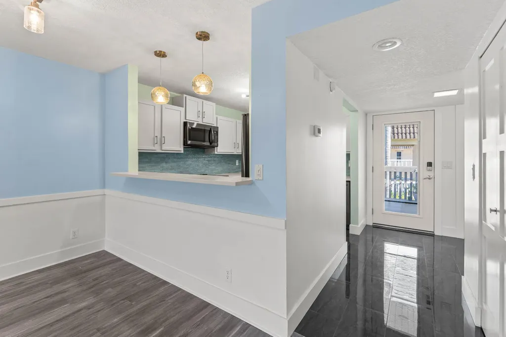 412 Southwind Drive North Palm Beach FL 33408