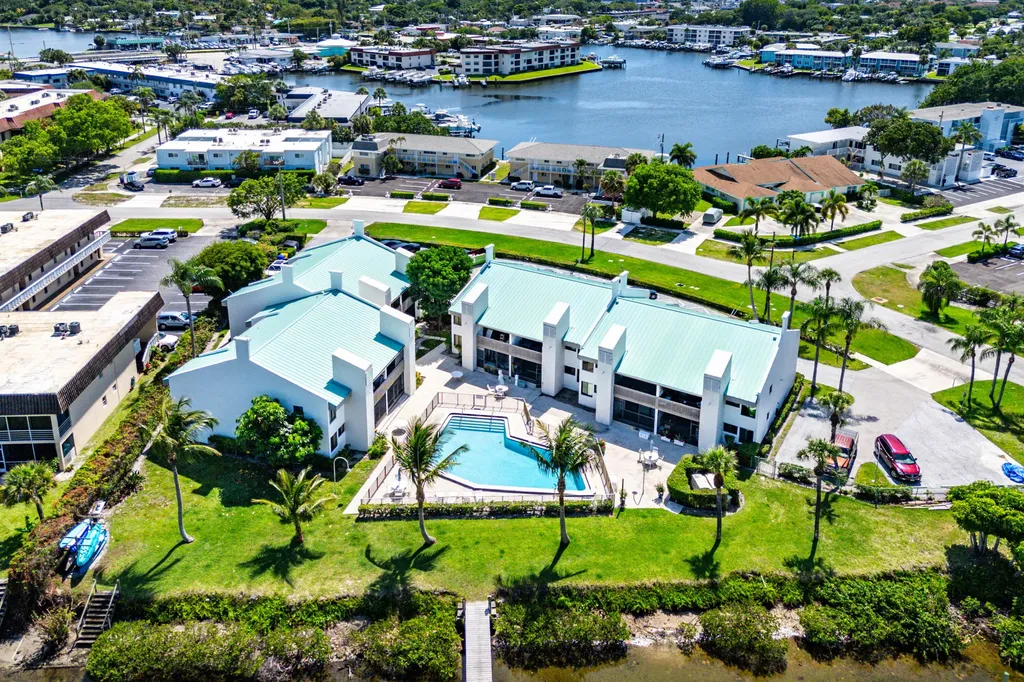 412 Southwind Drive North Palm Beach FL 33408