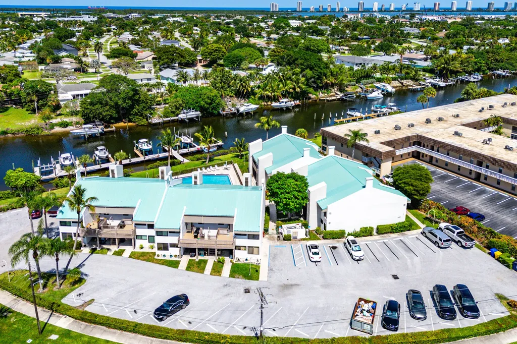 412 Southwind Drive North Palm Beach FL 33408