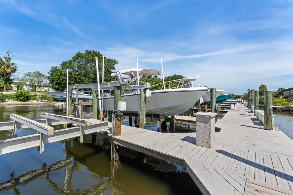 412 Southwind Drive North Palm Beach FL 33408