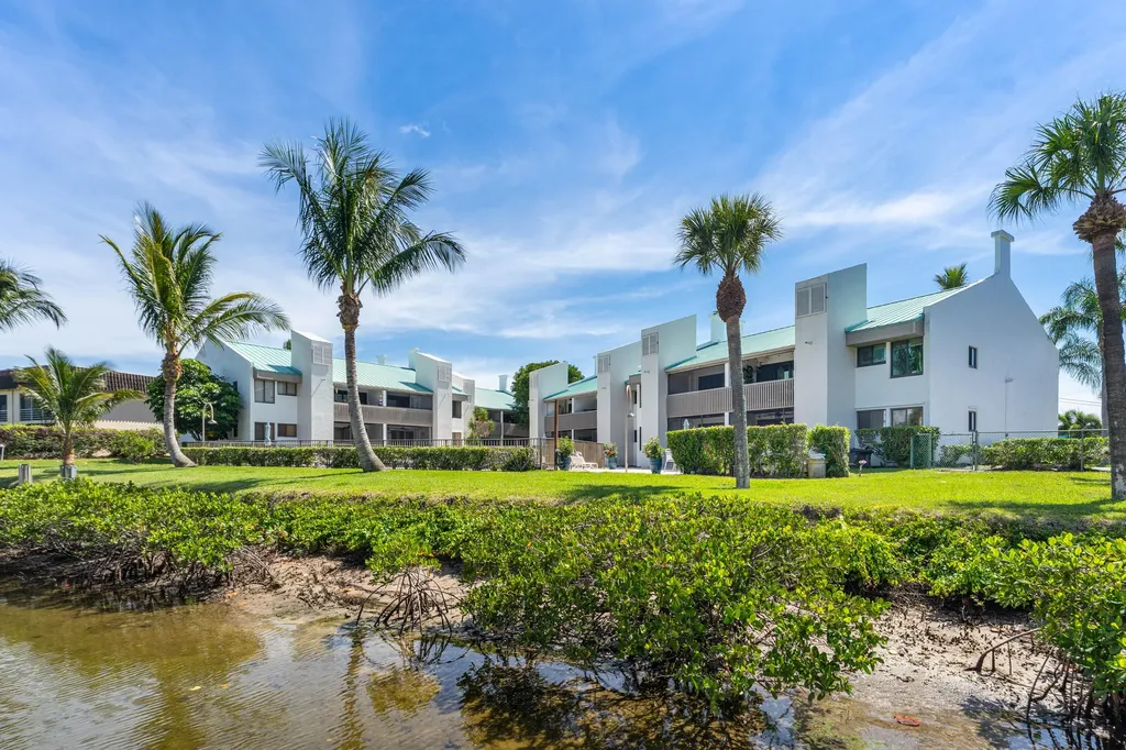 412 Southwind Drive North Palm Beach FL 33408