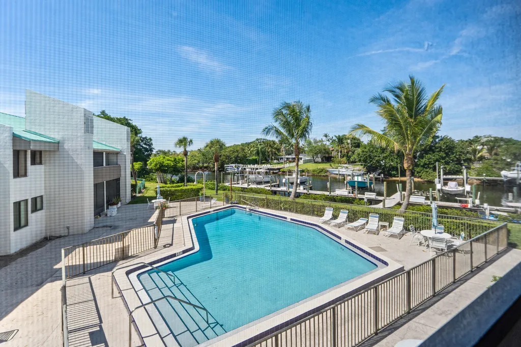 412 Southwind Drive North Palm Beach FL 33408