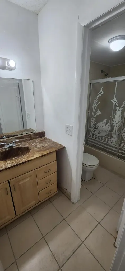 13390 NE 7th Avenue North Miami FL 33161